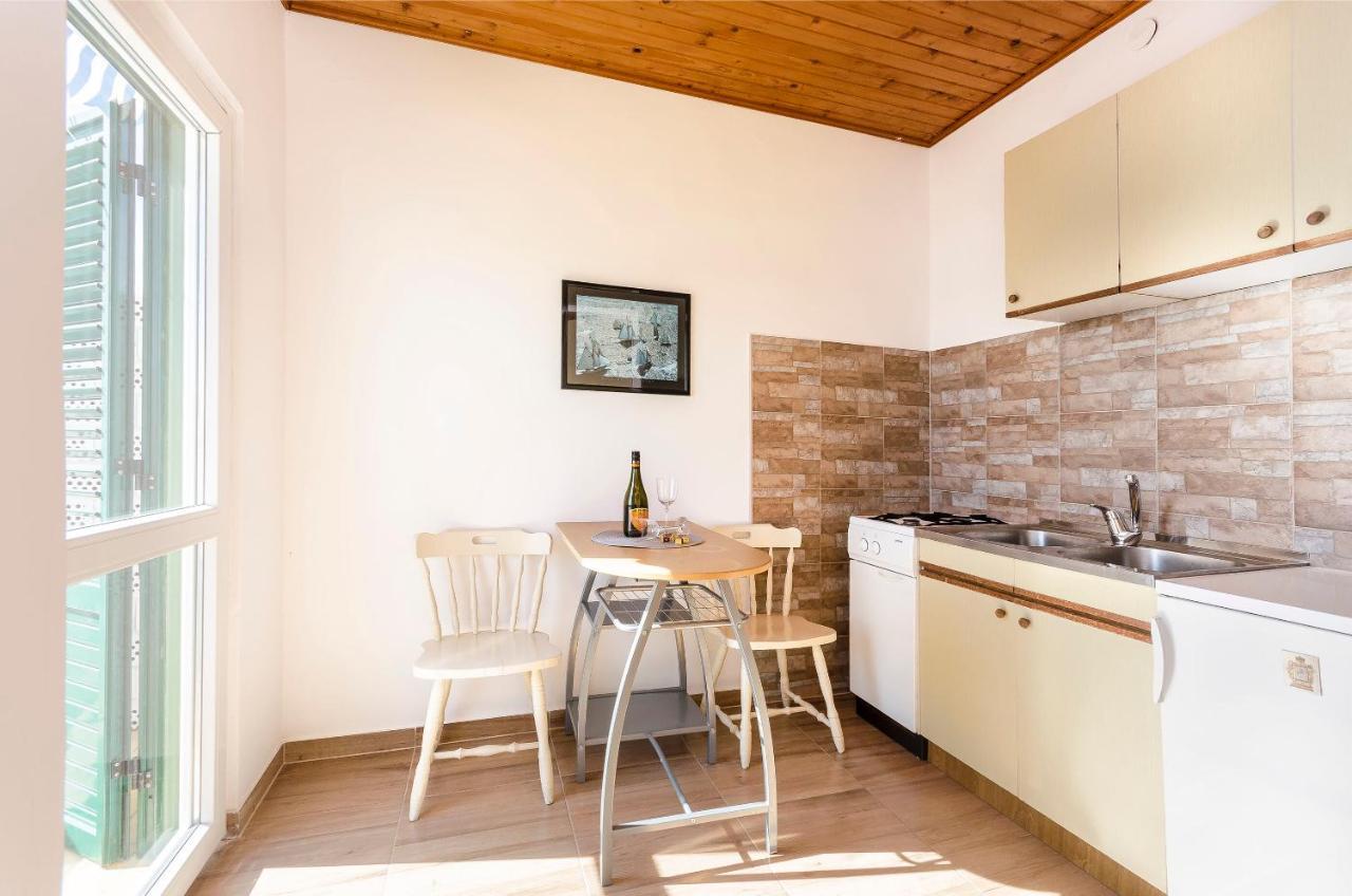 Apartments Nada Seaview โวดีเซ ภายนอก รูปภาพ