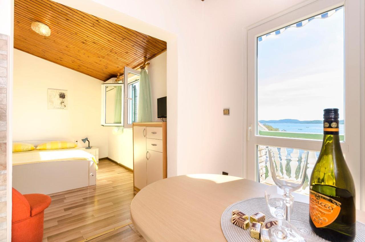 Apartments Nada Seaview โวดีเซ ภายนอก รูปภาพ