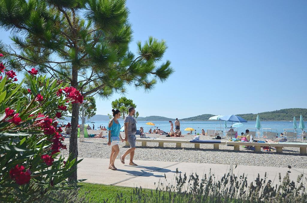 Apartments Nada Seaview โวดีเซ ภายนอก รูปภาพ
